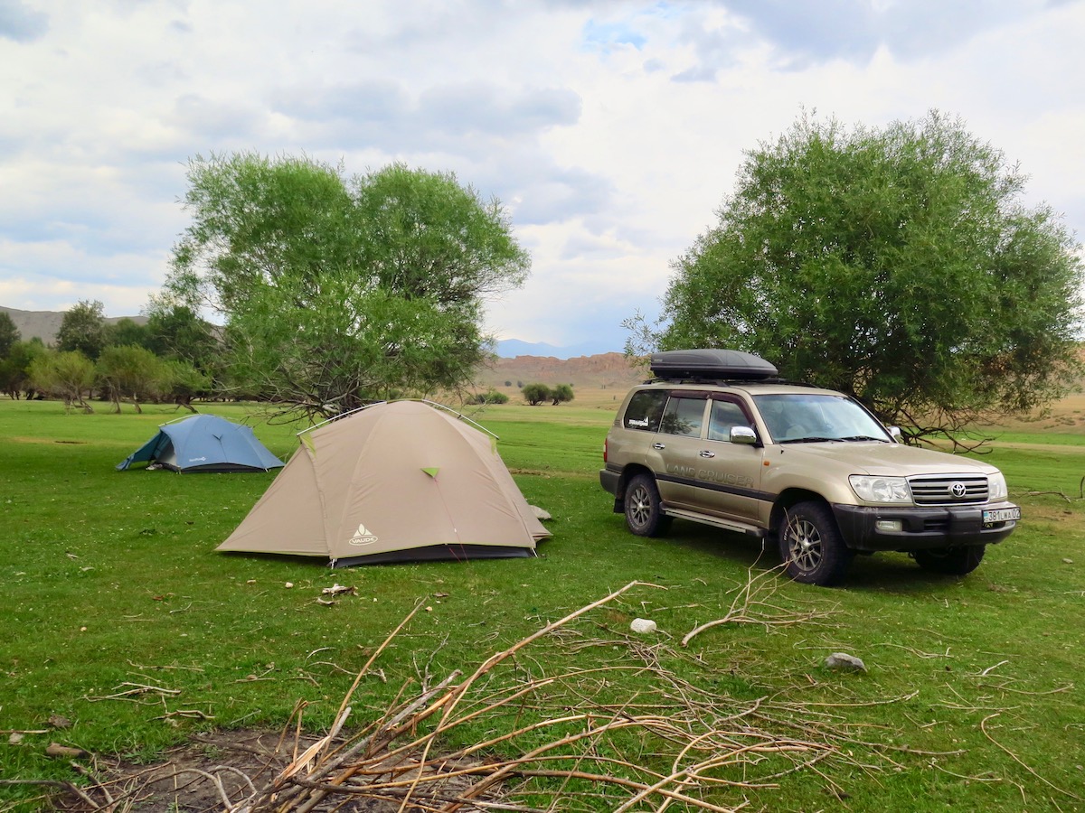 camping in Dzhungaria