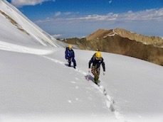 mountaineerinh school and courses in Tien Shan