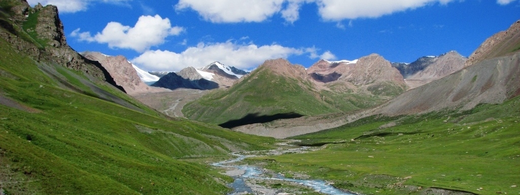 trekking kazakhsan